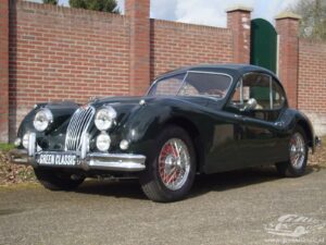 JAGUAR XK 140 FHC (1955)
