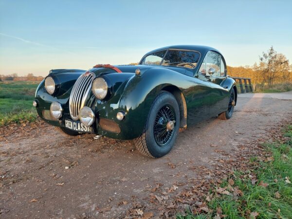 JAGUAR XK 140 FHC SE 1955